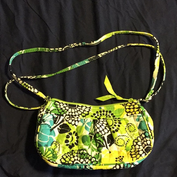 Vera Bradley Handbags - Vera Bradley Cross Body Bag
